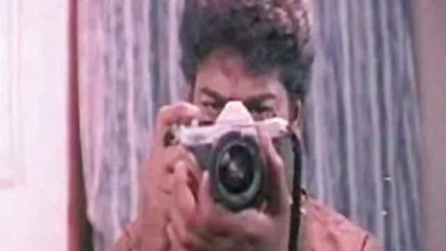 Kira Noir - نوجوان آبنوس با قایق کوسبرزیلی مو بور غالب رایلی آن -