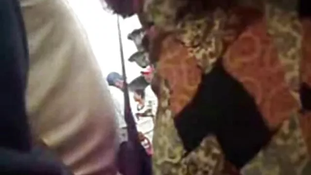 سبزه ریزه خروس بزرگ مقعدی می گیرد کیر و کوس متحرک