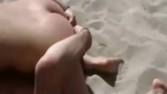 خانمها لطفاً ، یک گروه عکس کوس وپستون از مردان لب